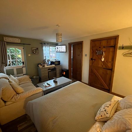Pear Tree Cottage Courtyard Kinton Bagian luar foto