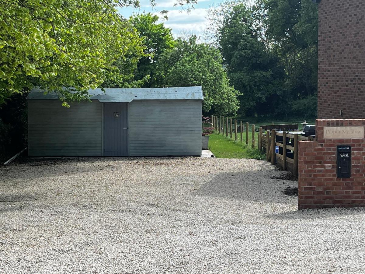 Pear Tree Cottage Courtyard Kinton Bagian luar foto